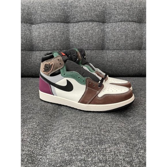 Nike Air Jordan 1 High OG - Handcrafted - Picture 2 of 10